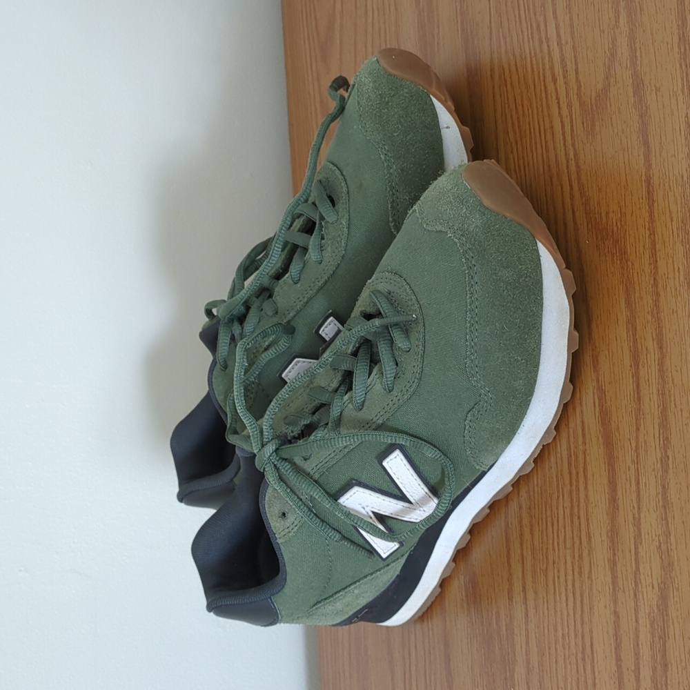 New Balance Green Canvas Suede Sneakers Size US 9